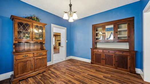 Jones Creek null-story, 2-bed 6950 Stephen F Austin Road-idx