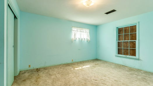 Jones Creek null-story, 3-bed 7231 Live Oak Drive-idx
