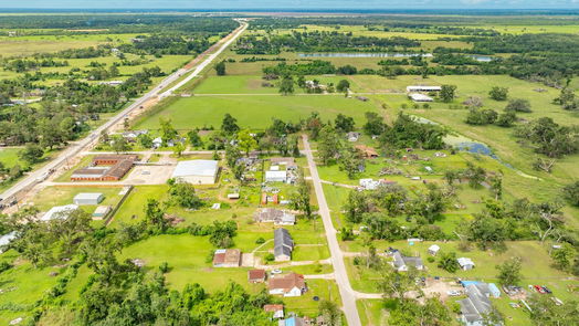Jones Creek null-story, 3-bed 7231 Live Oak Drive-idx