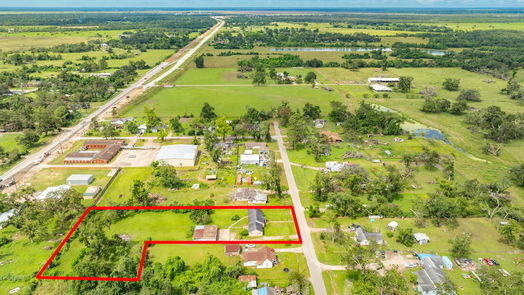 Jones Creek null-story, 3-bed 7231 Live Oak Drive-idx