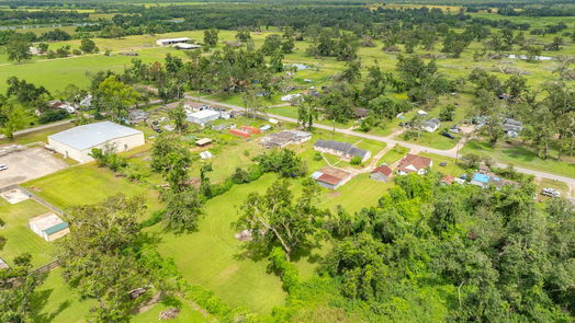 Jones Creek null-story, 3-bed 7231 Live Oak Drive-idx