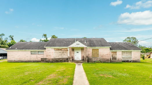 Jones Creek null-story, 3-bed 7231 Live Oak Drive-idx