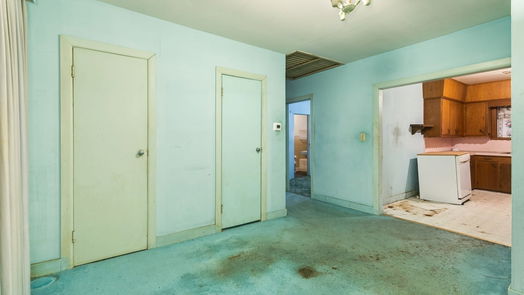Jones Creek null-story, 3-bed 7231 Live Oak Drive-idx