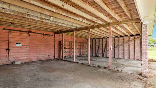 Jones Creek null-story, 3-bed 7231 Live Oak Drive-idx