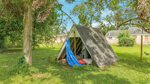 Jones Creek null-story, 3-bed 7231 Live Oak Drive-idx