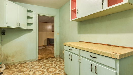 Jones Creek null-story, 3-bed 7231 Live Oak Drive-idx