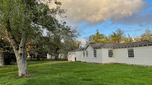 Jones Creek null-story, 3-bed 123 Primrose Road-idx