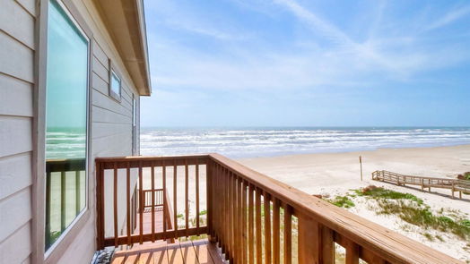 Surfside Beach 2-story, 4-bed 107 Yucca Avenue-idx