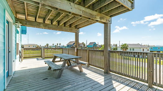 Surfside Beach 2-story, 3-bed 510 Fort Velasco Drive Drive-idx