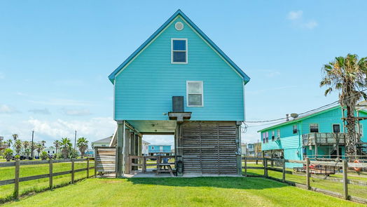 Surfside Beach 2-story, 3-bed 510 Fort Velasco Drive Drive-idx