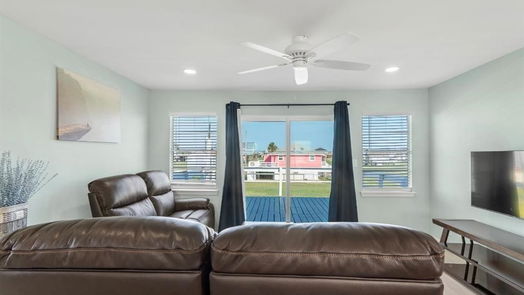 Surfside Beach 1-story, 2-bed 1019 Treaty Drive-idx