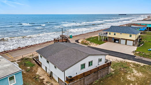 Surfside Beach 2-story, 5-bed 418 Beach Drive-idx