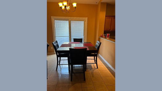 Fresno 2-story, 4-bed 4714 Brazos Point Lane-idx