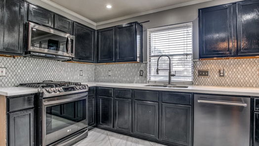Fresno 1-story, 3-bed 1610 Buckwood Court-idx