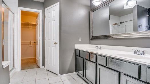 Fresno 1-story, 3-bed 1610 Buckwood Court-idx