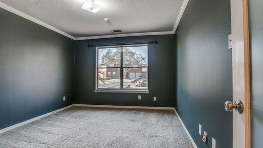 Fresno 1-story, 3-bed 1610 Buckwood Court-idx