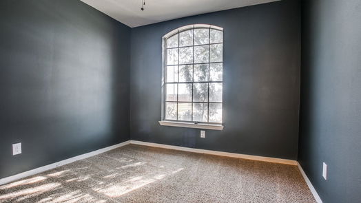 Fresno 1-story, 3-bed 1610 Buckwood Court-idx