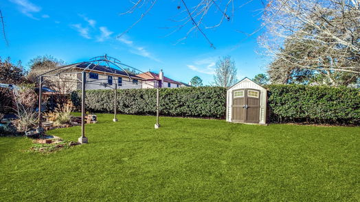 Fresno 1-story, 3-bed 1610 Buckwood Court-idx