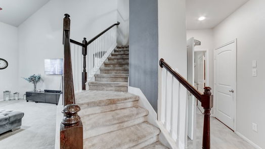 Fresno 2-story, 4-bed 3126 Hurst Green Lane-idx