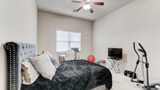 Fresno 2-story, 4-bed 3126 Hurst Green Lane-idx
