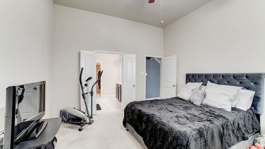 Fresno 2-story, 4-bed 3126 Hurst Green Lane-idx