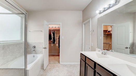 Fresno 2-story, 4-bed 3126 Hurst Green Lane-idx