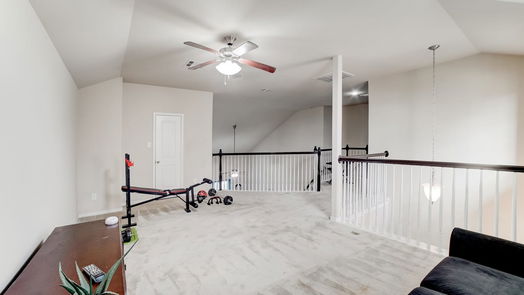 Fresno 2-story, 4-bed 3126 Hurst Green Lane-idx