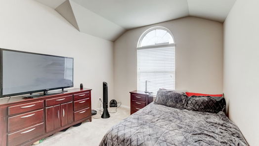 Fresno 2-story, 4-bed 3126 Hurst Green Lane-idx