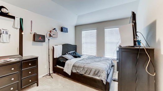 Fresno 2-story, 4-bed 3126 Hurst Green Lane-idx