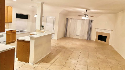 Fresno 2-story, 3-bed 2802 Acacia Fair Lane-idx