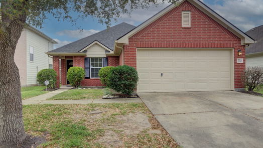 Fresno 1-story, 3-bed 2315 Cardinal Elm Street-idx