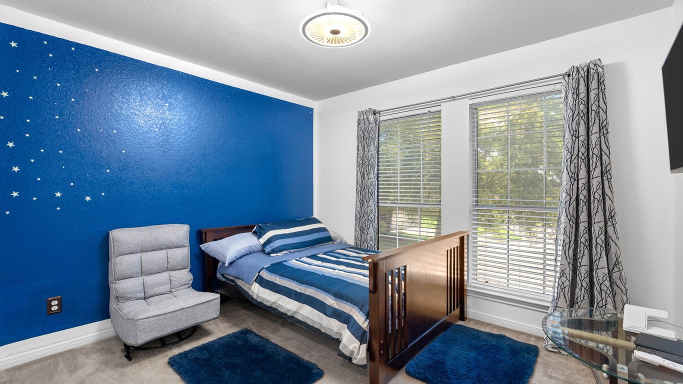 Fresno 2-story, 5-bed 1010 Sapling Crest Court-idx