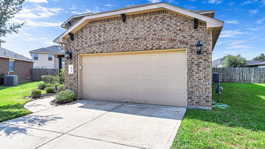 Fresno 2-story, 4-bed 3035 Emily Vista Lane-idx