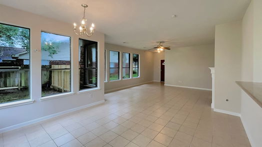 Fresno 1-story, 3-bed 4615 Twin Elm Drive-idx