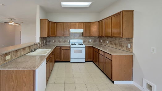 Fresno 1-story, 3-bed 4615 Twin Elm Drive-idx