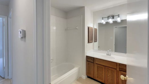 Fresno 1-story, 3-bed 4615 Twin Elm Drive-idx