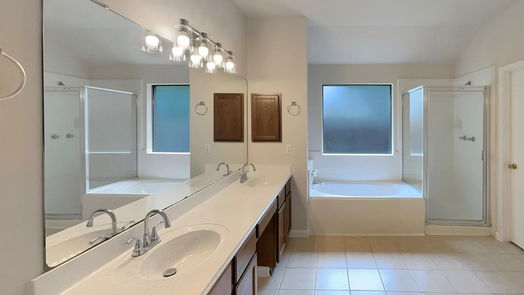 Fresno 1-story, 3-bed 4615 Twin Elm Drive-idx