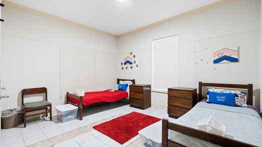 Fresno 2-story, 8-bed 715 Elm Street-idx