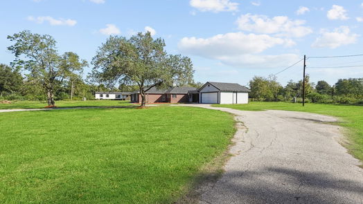 Fresno 1-story, 4-bed 2443 Illinois Street-idx