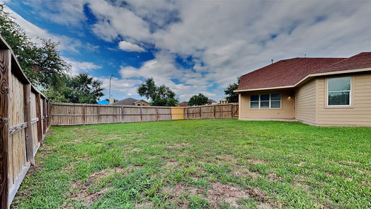 Fresno 2-story, 3-bed 4750 Emerald Lodge Lane-idx