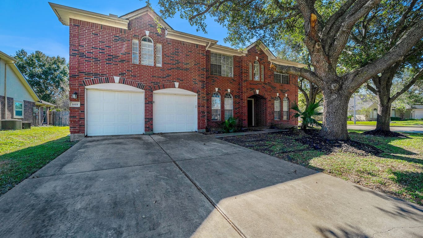 Fresno 2-story, 4-bed 1819 Thistlebrook Court-idx