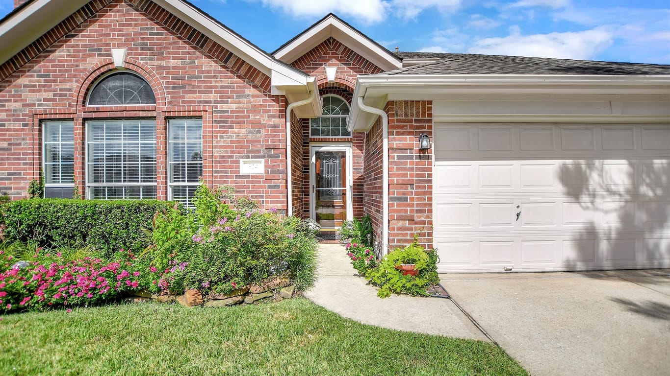 Friendswood 1-story, 3-bed 324 Pine Creek Drive-idx