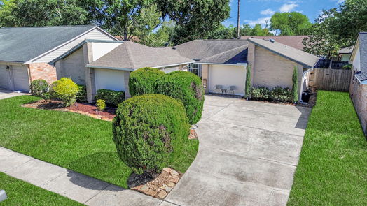 Friendswood 1-story, 3-bed 2327 Colonial Ridge Drive-idx