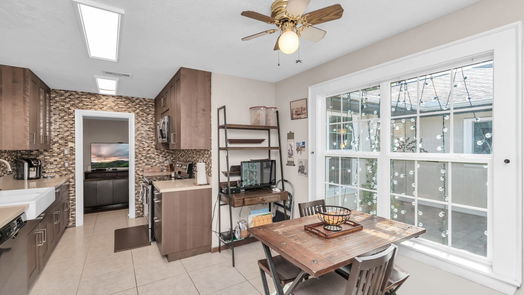 Friendswood 1-story, 3-bed 2327 Colonial Ridge Drive-idx