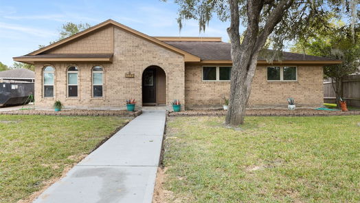 Friendswood 1-story, 3-bed 5111 Whittier Oaks Drive-idx