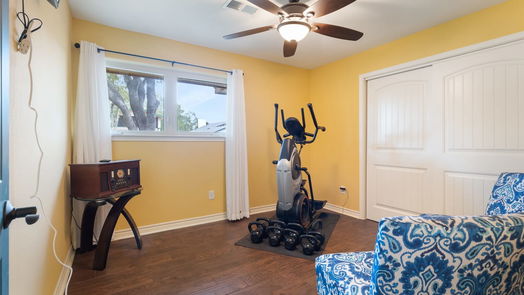 Friendswood 1-story, 3-bed 5111 Whittier Oaks Drive-idx