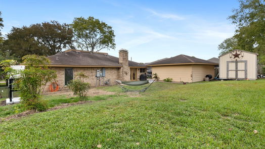 Friendswood 1-story, 3-bed 5111 Whittier Oaks Drive-idx