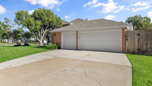 Friendswood 2-story, 5-bed 1802 N Mission Circle-idx
