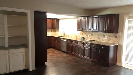 Friendswood 2-story, 3-bed 421 Cottonwood Drive-idx