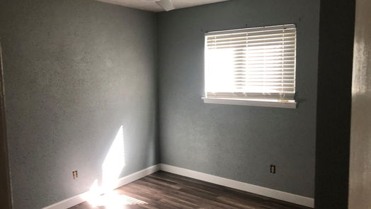 Friendswood 2-story, 3-bed 421 Cottonwood Drive-idx